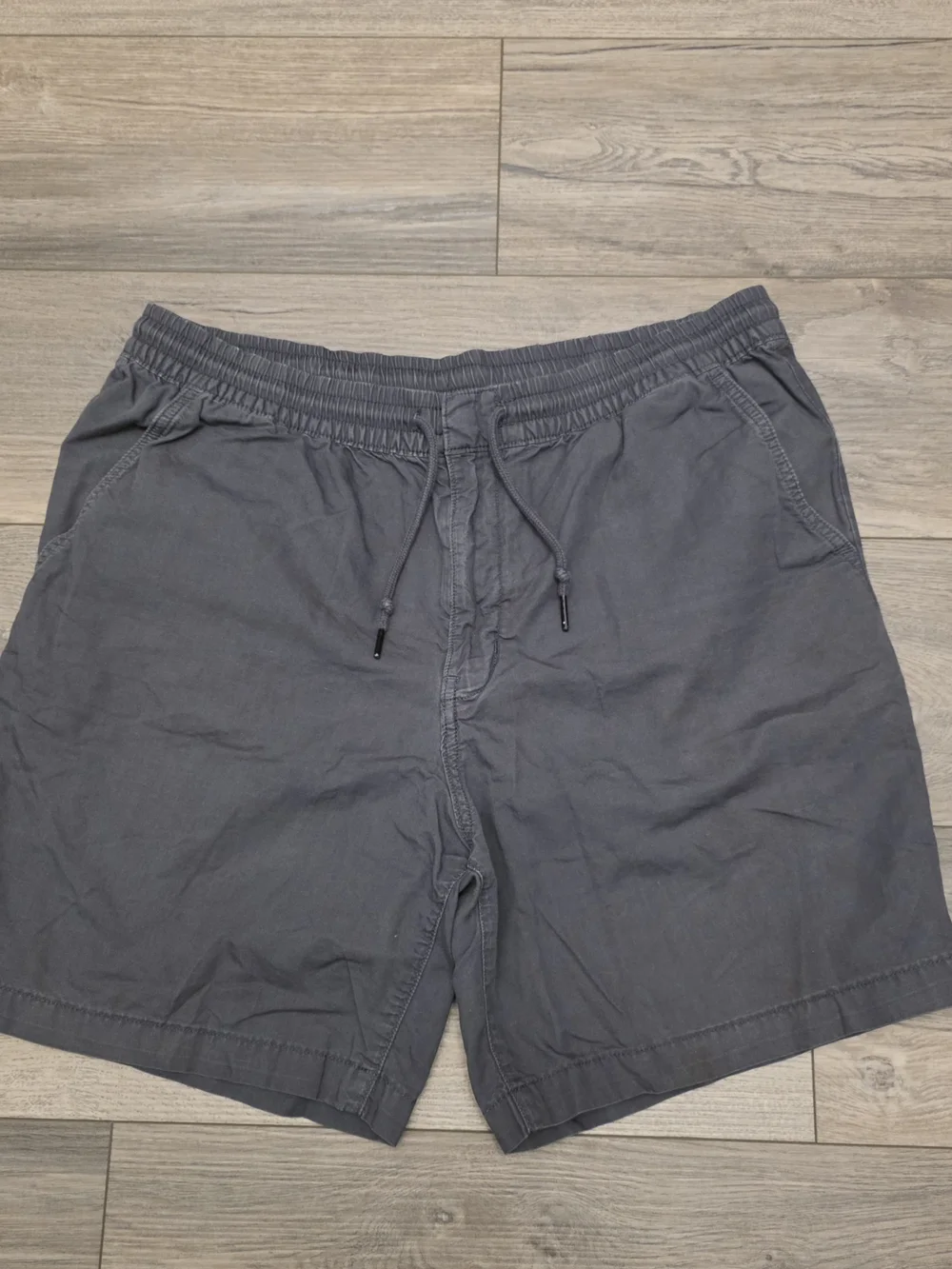 Patagonia Shorts Nomader Men's Volley Shorts Forge Gray Drawstring Cargo Shorts - Picture 1 of 6